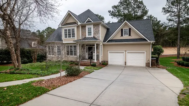 Driveway Sealing & Resealing Conroe TX: Built for Montgomery County Clay & Rain